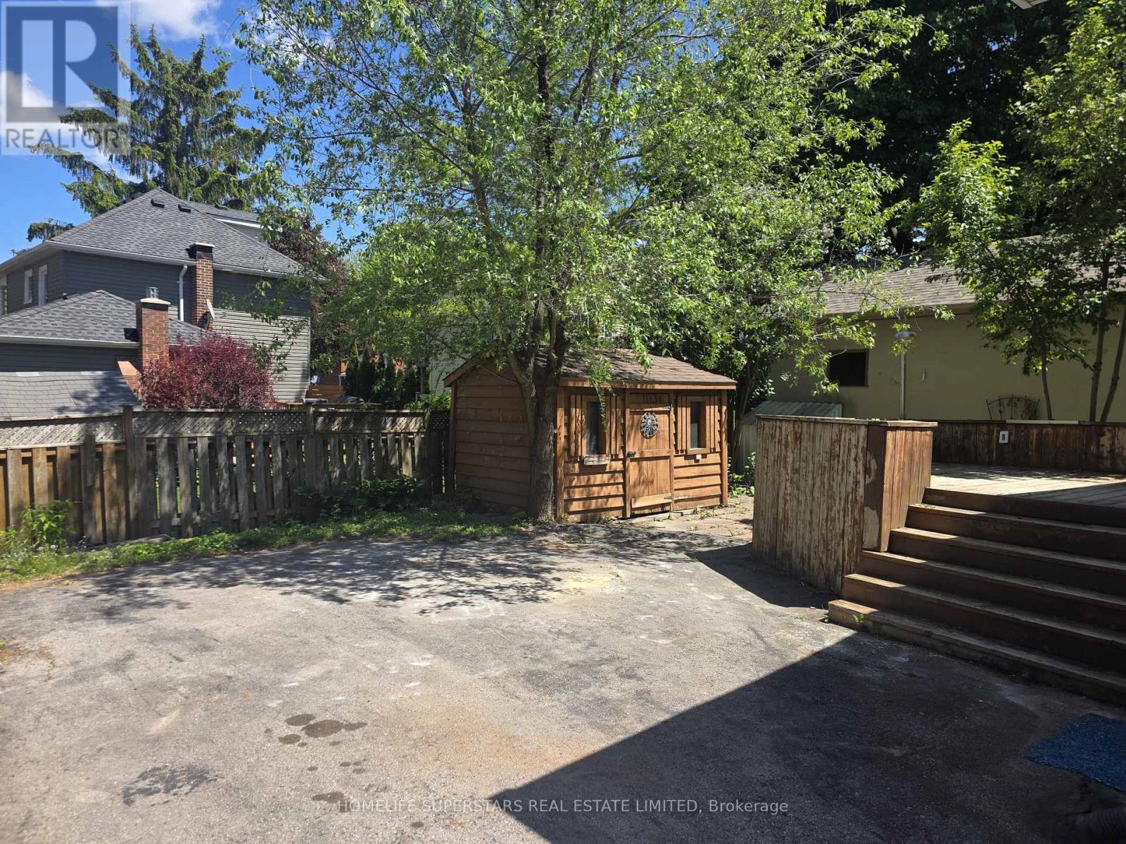 103 ARDEN AVENUE - 26