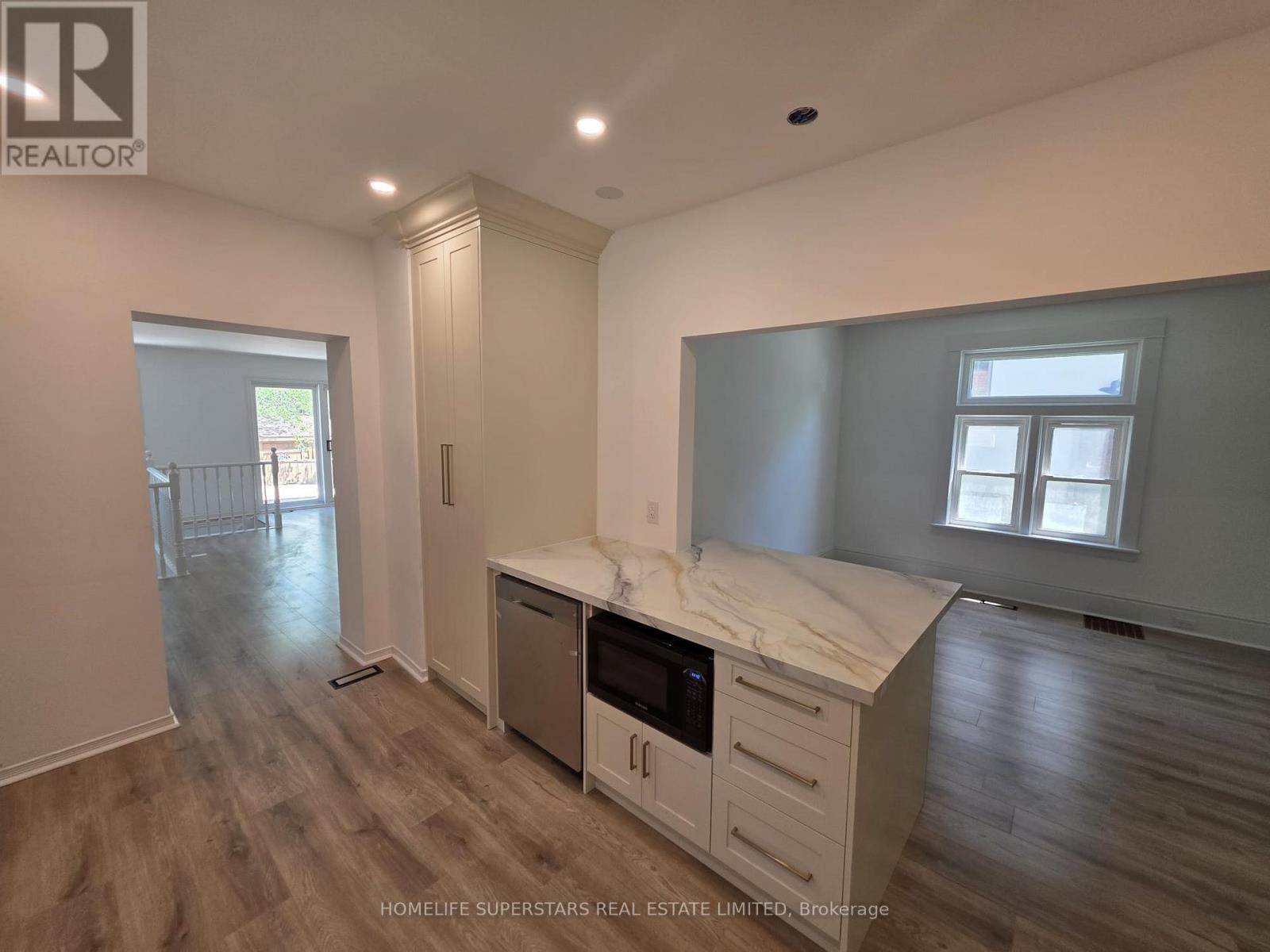 103 ARDEN AVENUE - 7