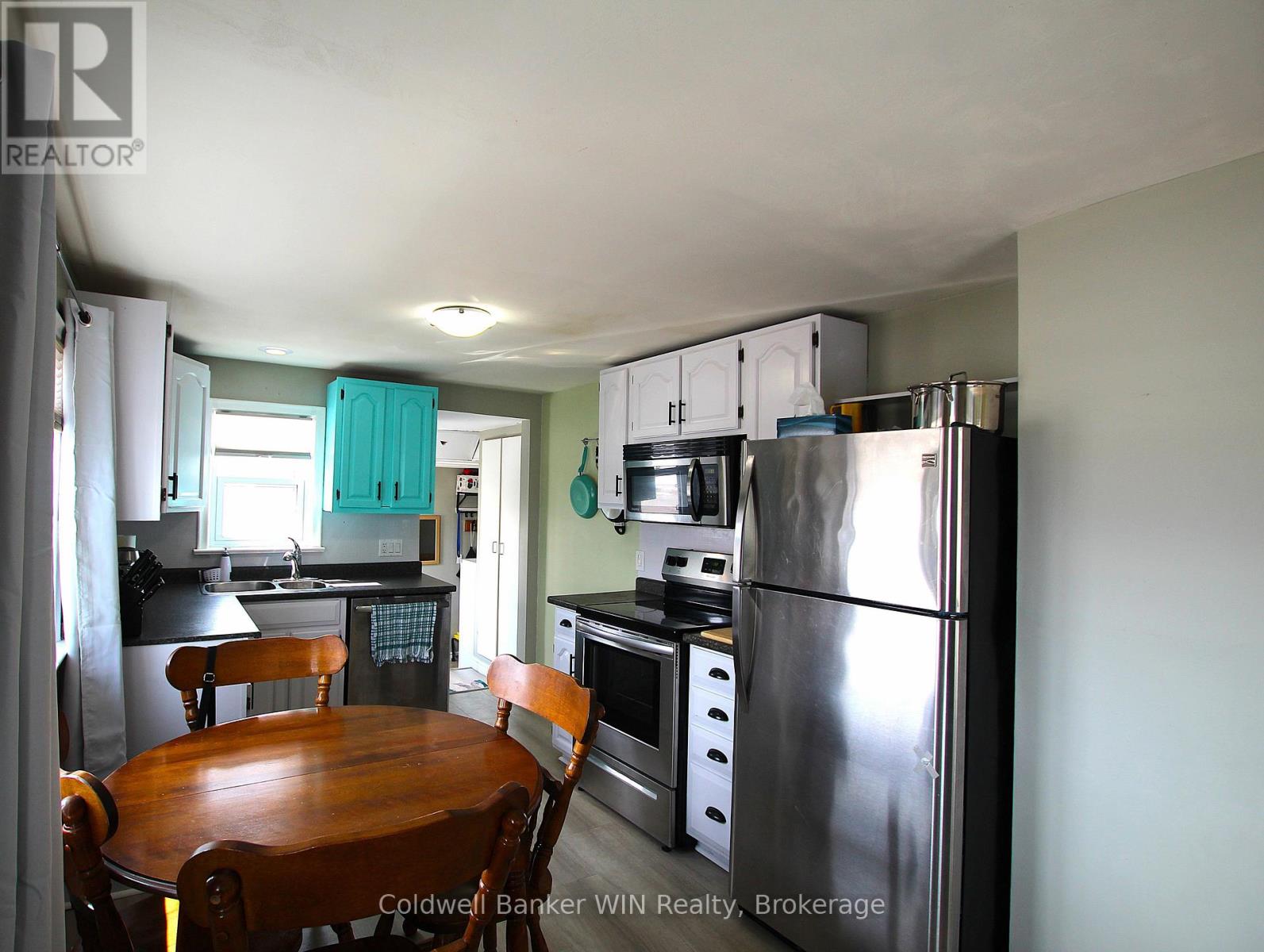 383 WELLINGTON STREET E - 6
