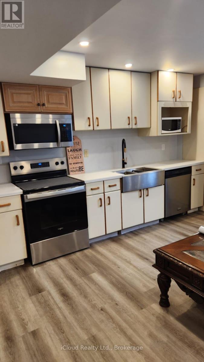8678 CHICKORY TRAIL - 15