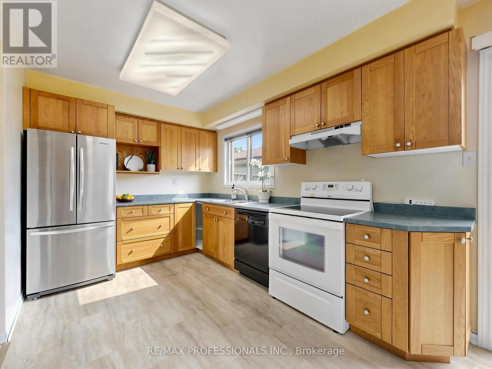19 DAVELAYNE ROAD - 7