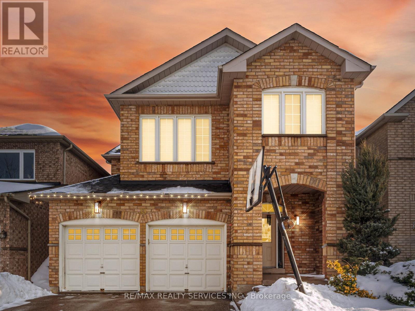 33 SEWELLS LANE - 1