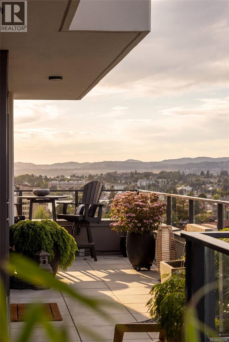 1205 369 Tyee Road, Victoria