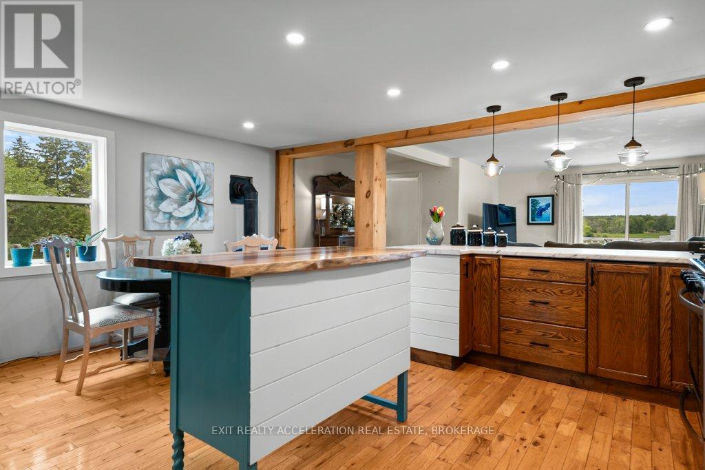 731 B COUNTY RD 9 - 12