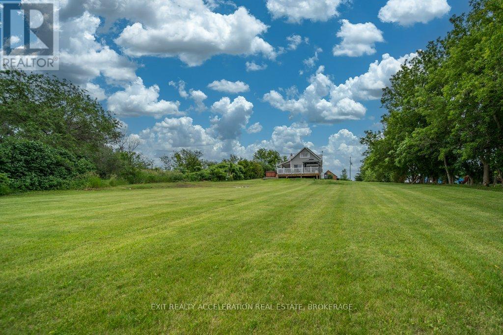 731 B COUNTY RD 9 - 32