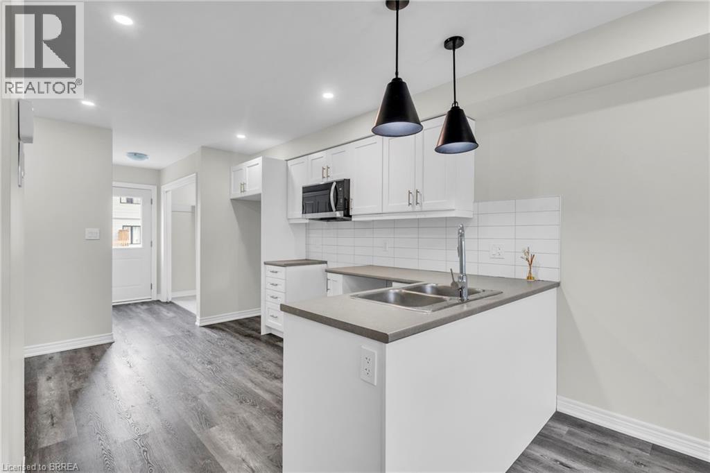 161 GROVE Street - 11
