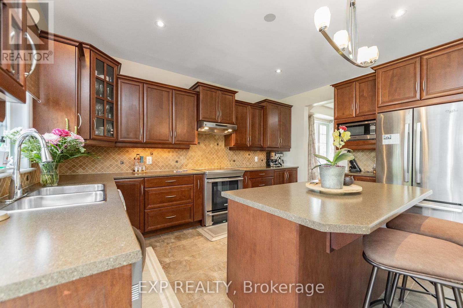 167 CHENOA WAY - 19