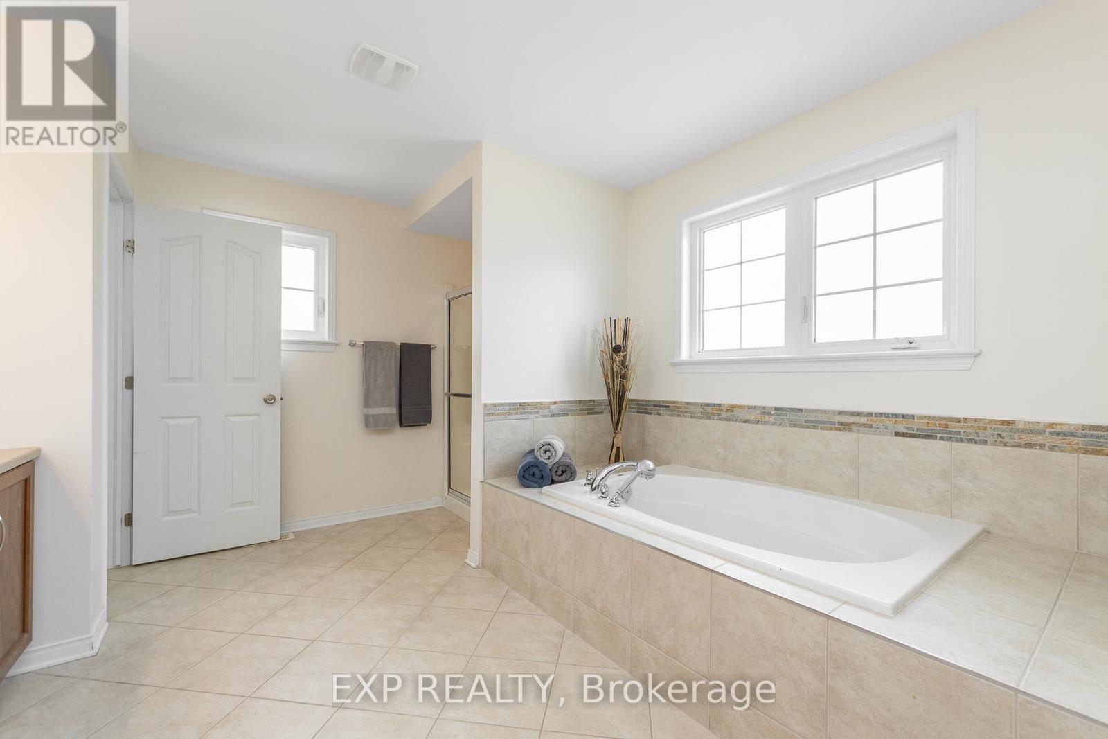 167 CHENOA WAY - 29