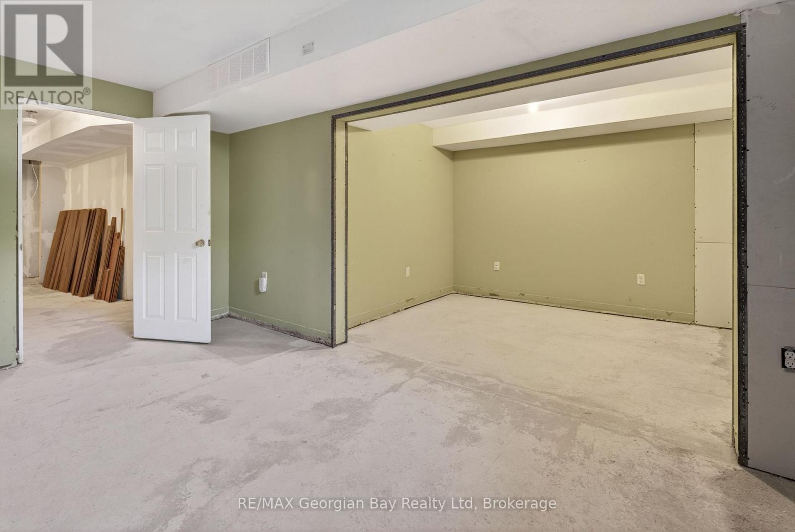 836 CORAL SPRINGS LANE - 23