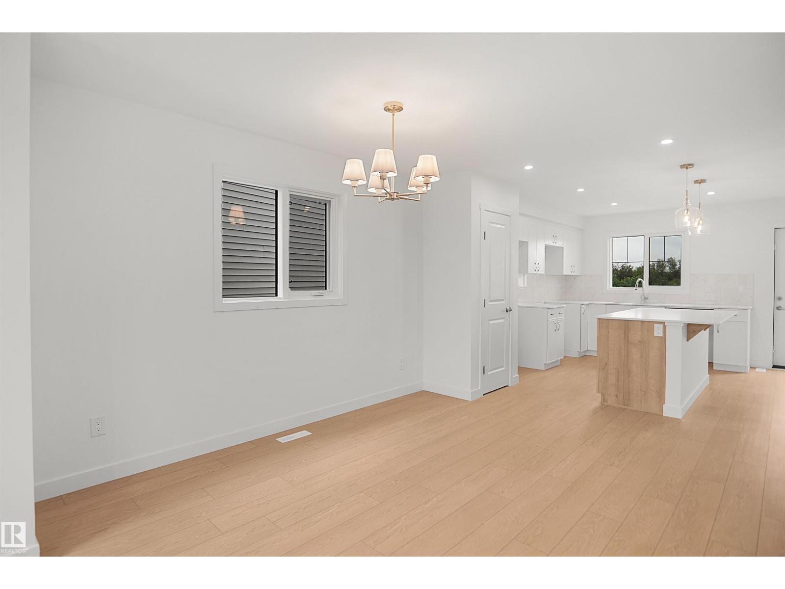 13131 214 ST NW - 15