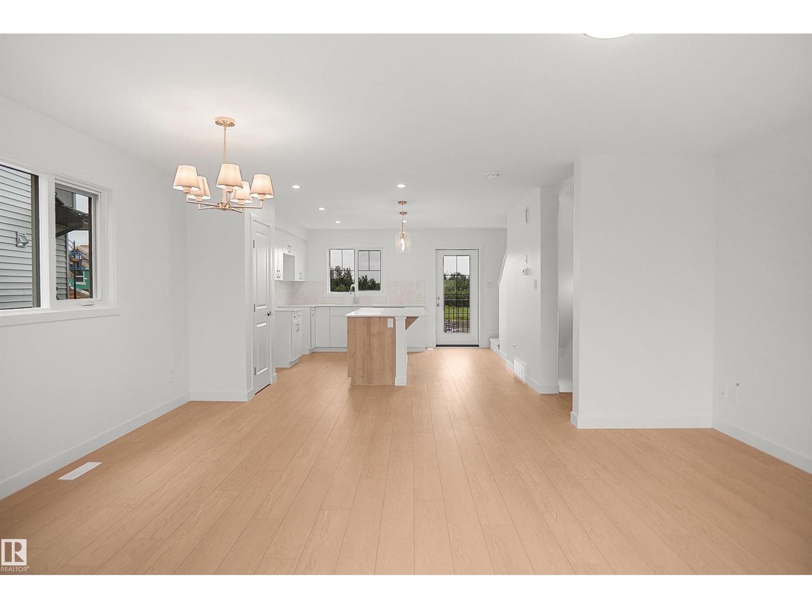 13131 214 ST NW - 14
