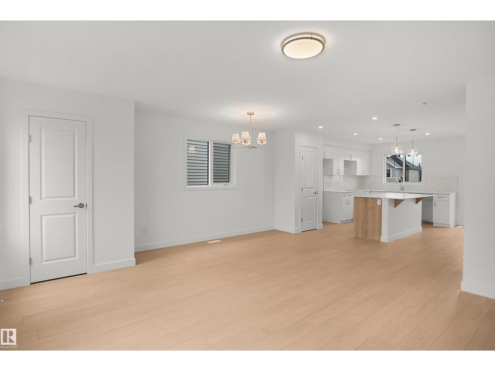 13131 214 ST NW - 13