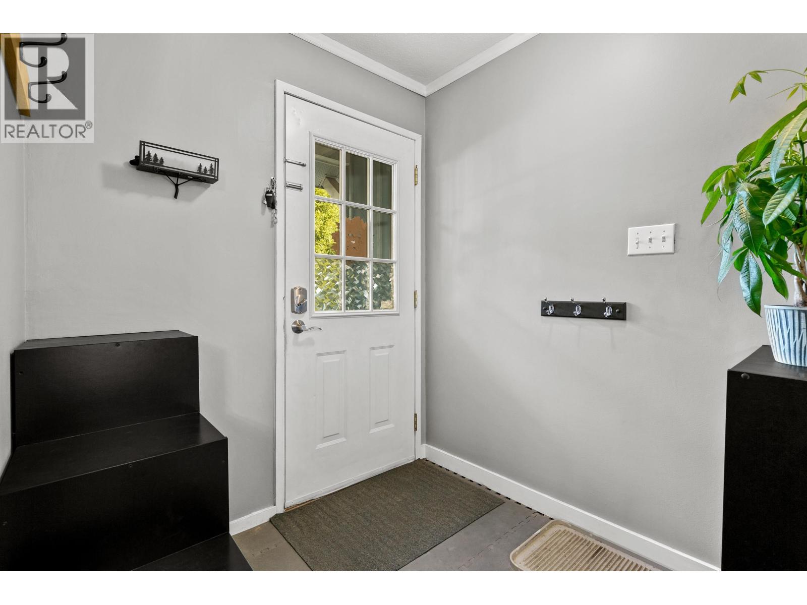 17 7416 FLINT STREET, Pemberton — photo 2