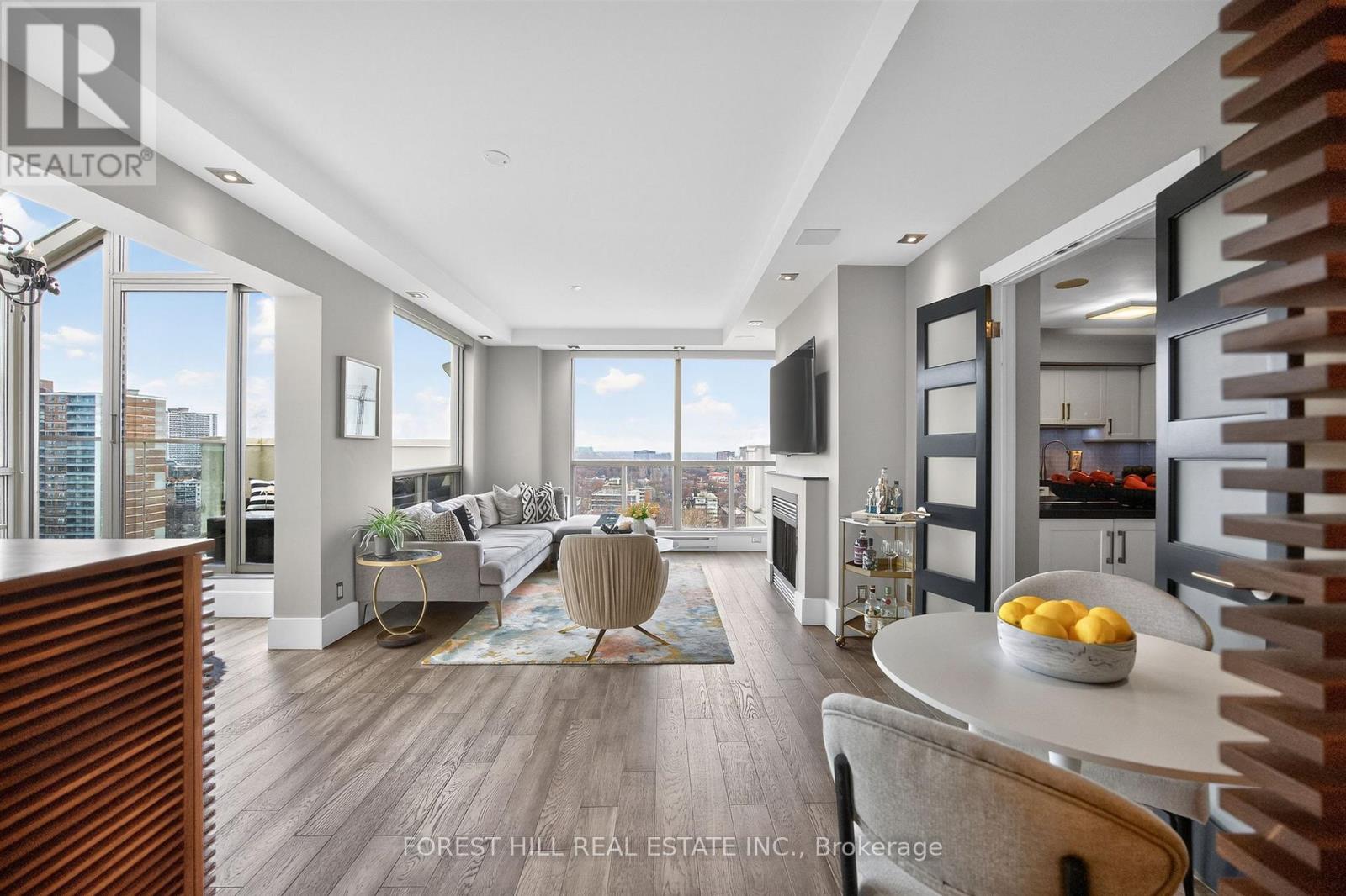 #PH 3 298 JARVIS STREET - 8