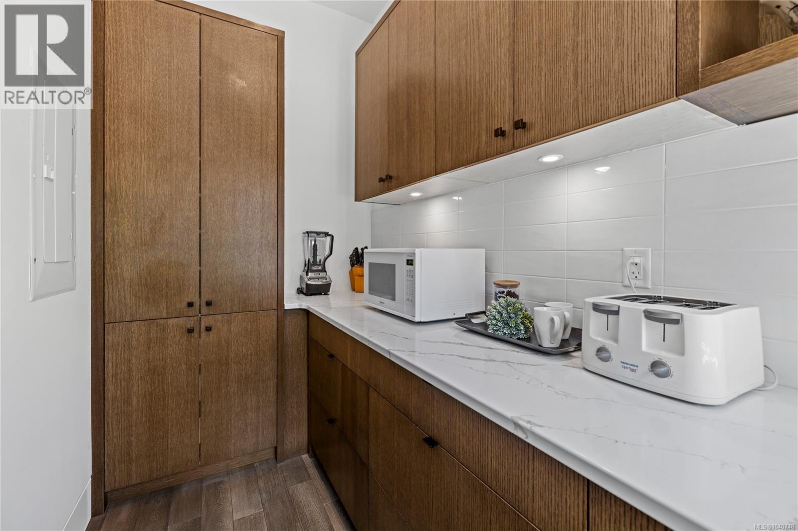 1175 Evergreen Way - 18