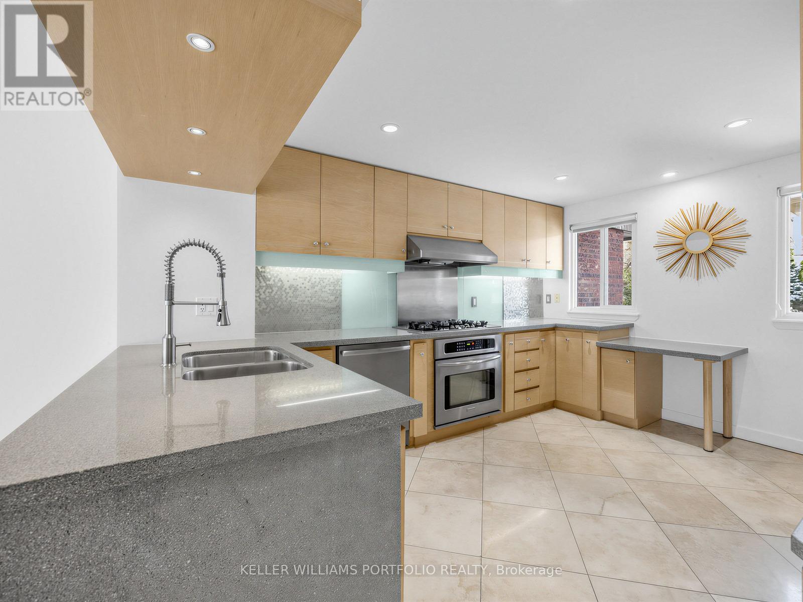 59 CRICKLEWOOD CRESCENT - 20