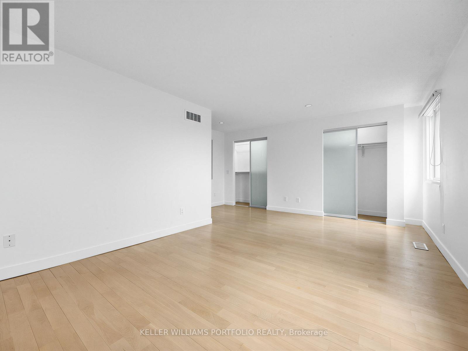 59 CRICKLEWOOD CRESCENT - 24