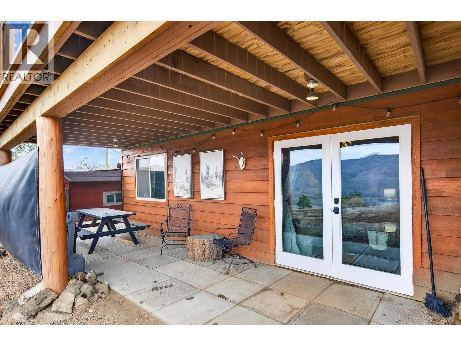524 DEER Drive - 71