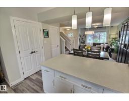 565 Chappelle Dr Sw, Edmonton, AB T6W2B5 Photo 8