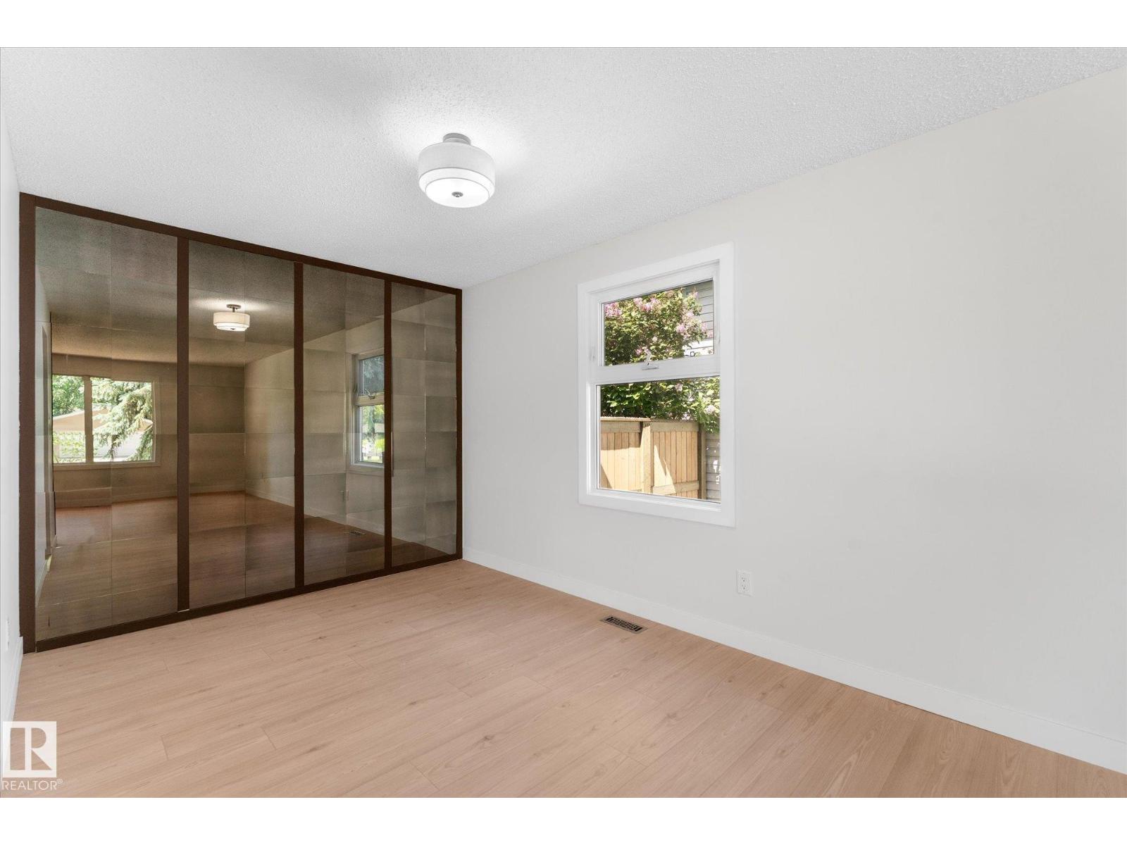 44 Arlington DR - 10