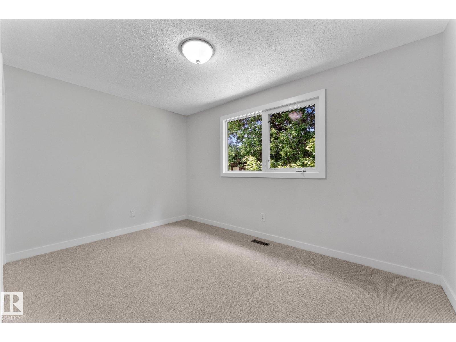 44 Arlington DR - 20