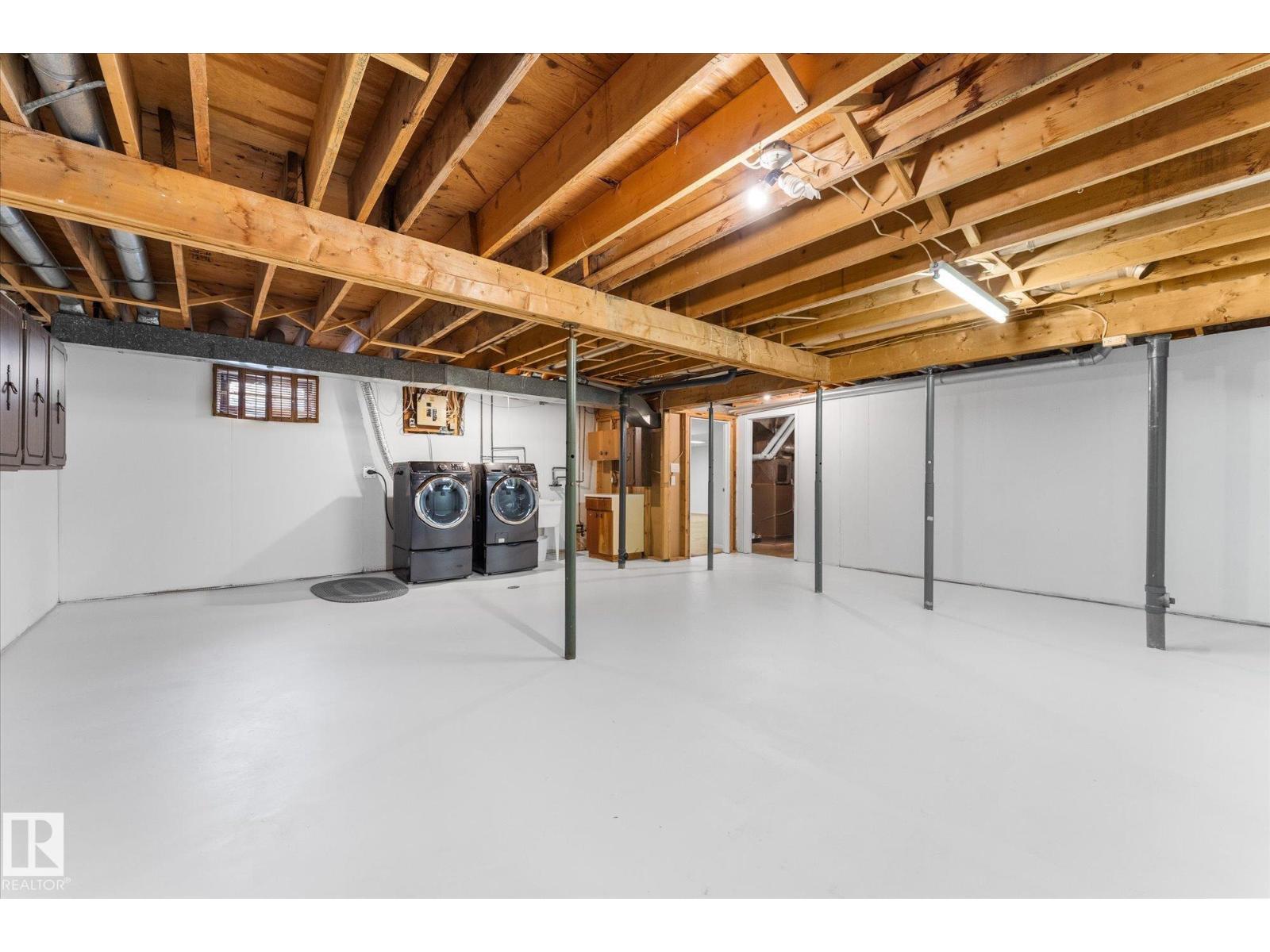 44 Arlington DR - 30