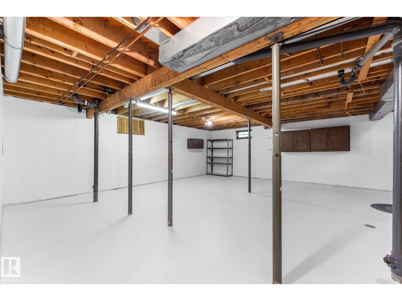 44 Arlington DR - 31