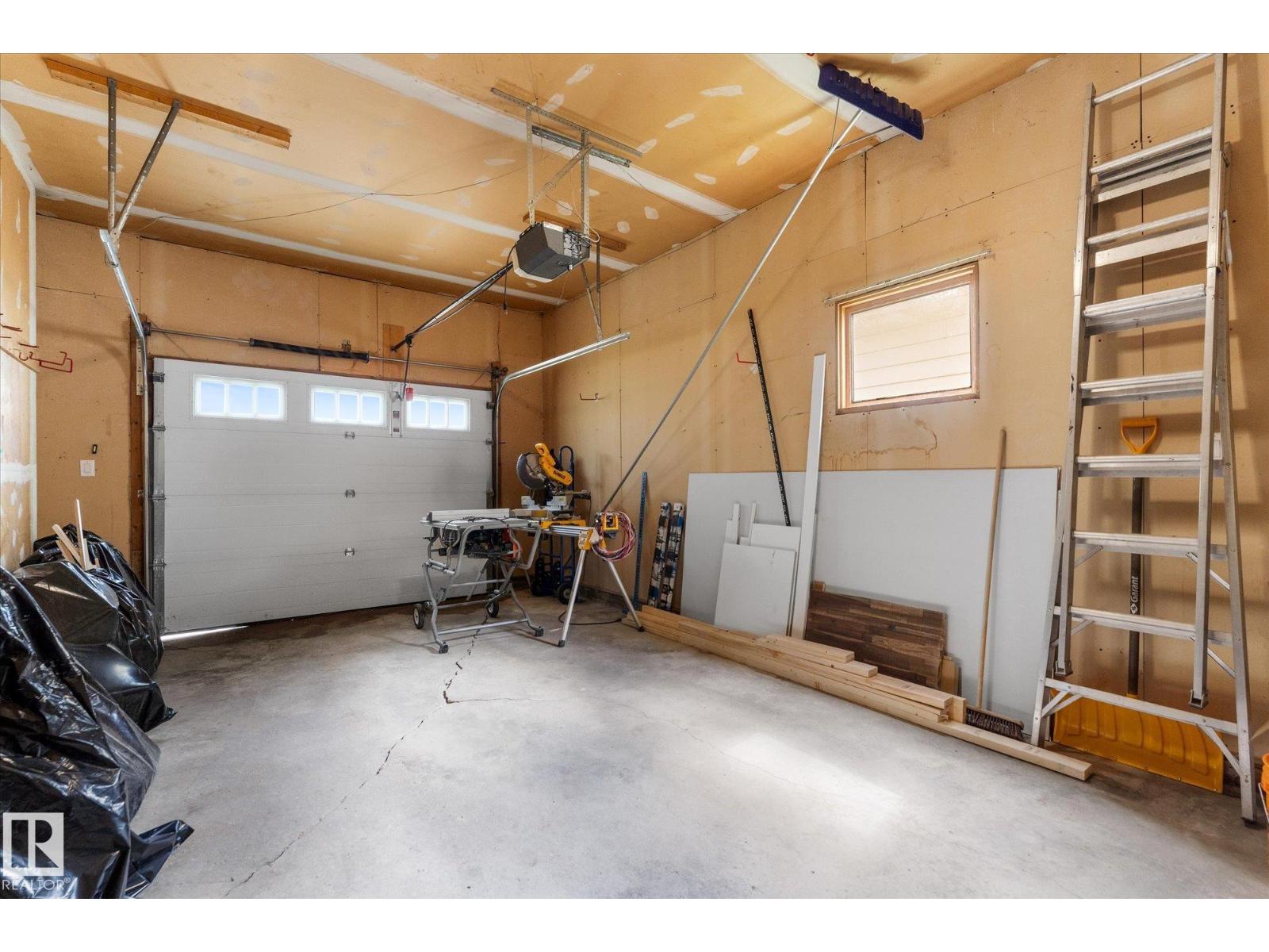 44 Arlington DR - 34