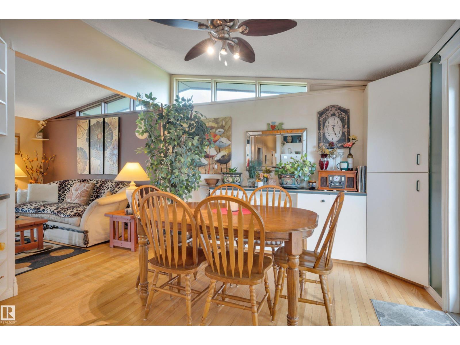 4207 47 ST - 10