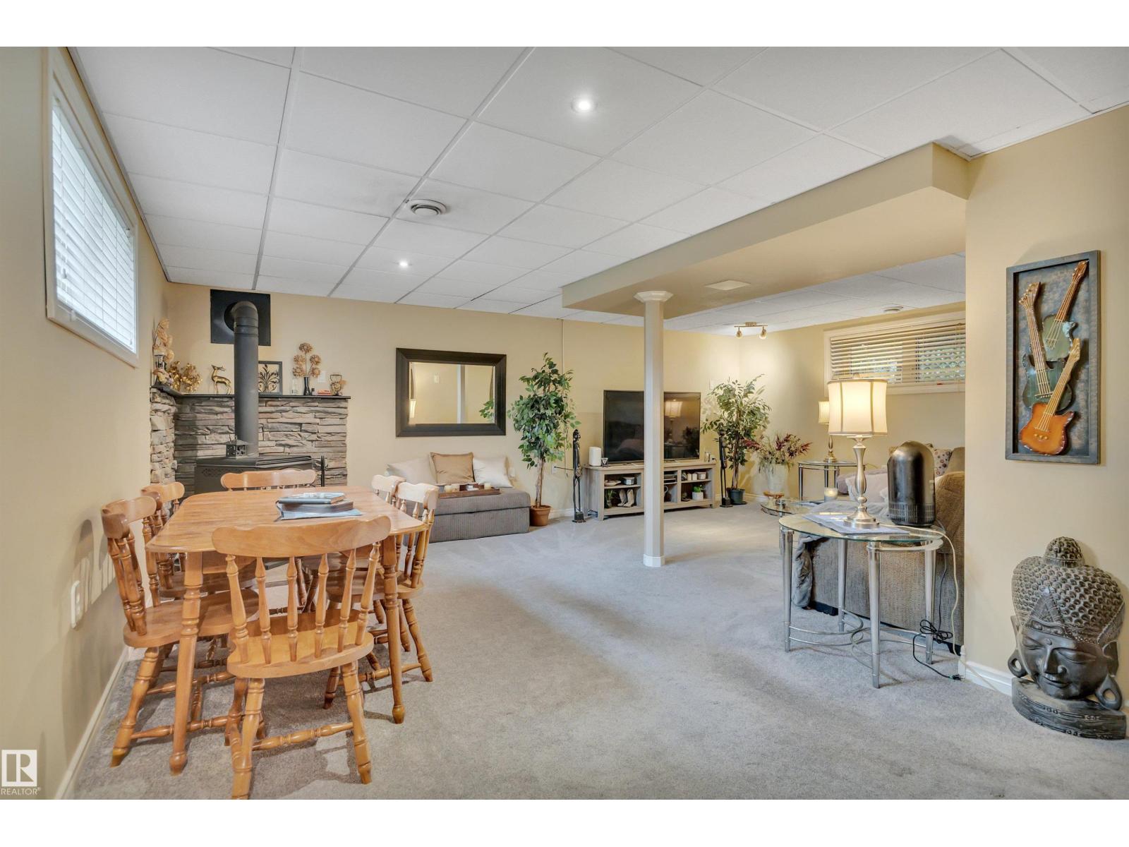 4207 47 ST - 25