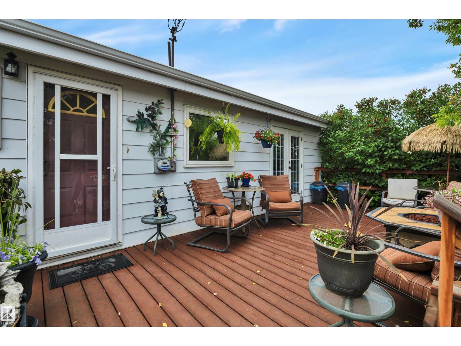 4207 47 ST - 36