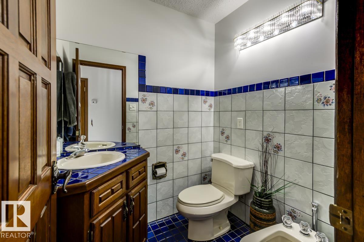 6819 10 Av NW - 28