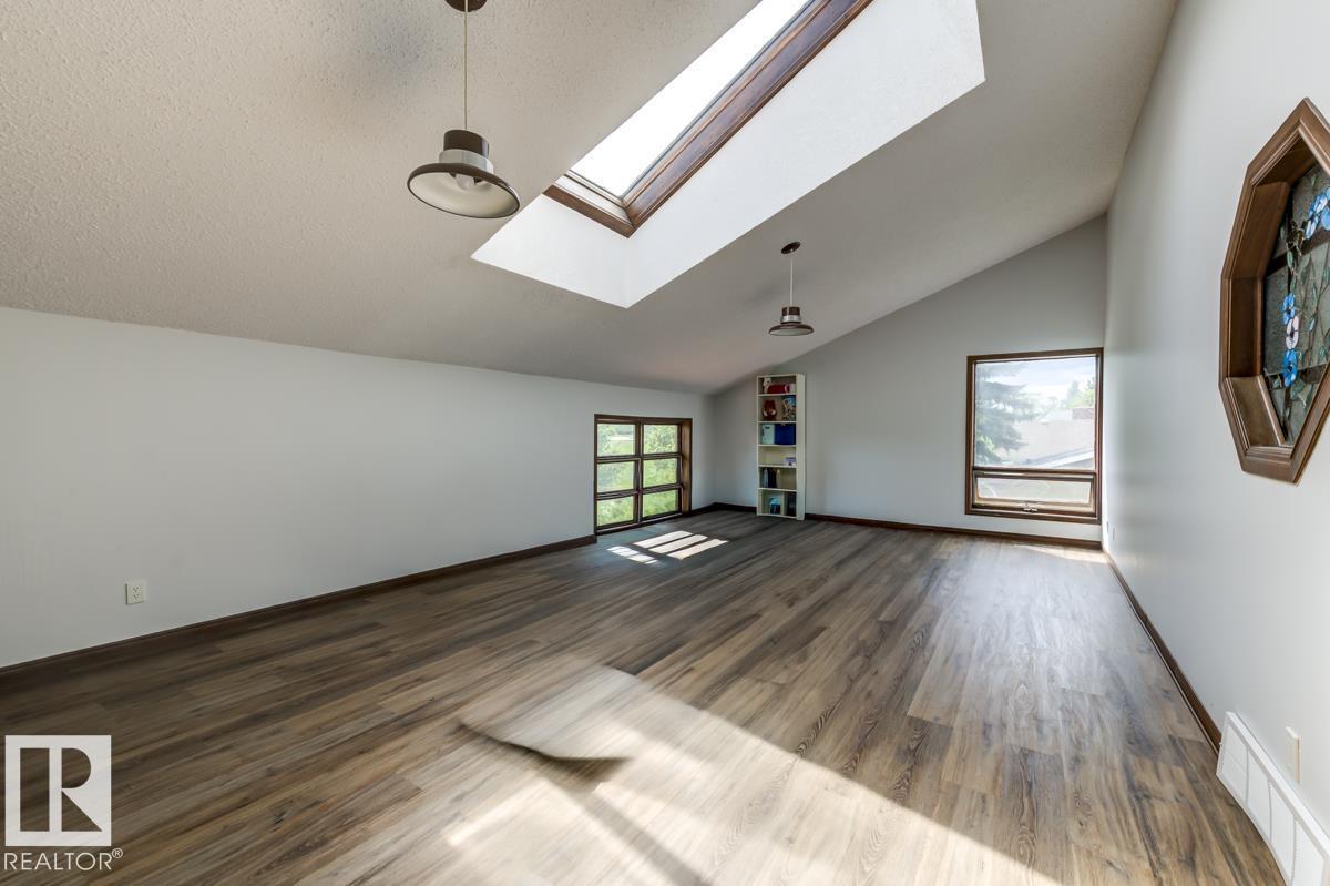 6819 10 Av NW - 31
