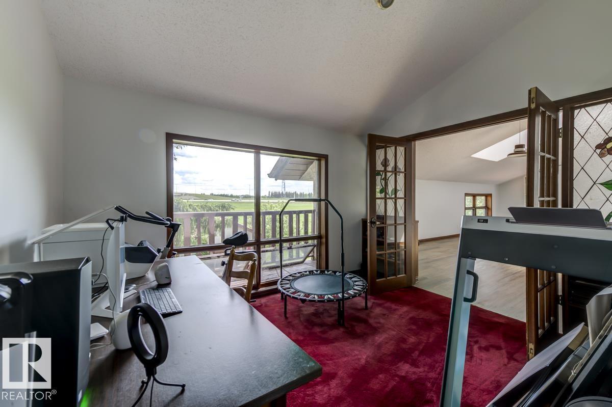 6819 10 Av NW - 35