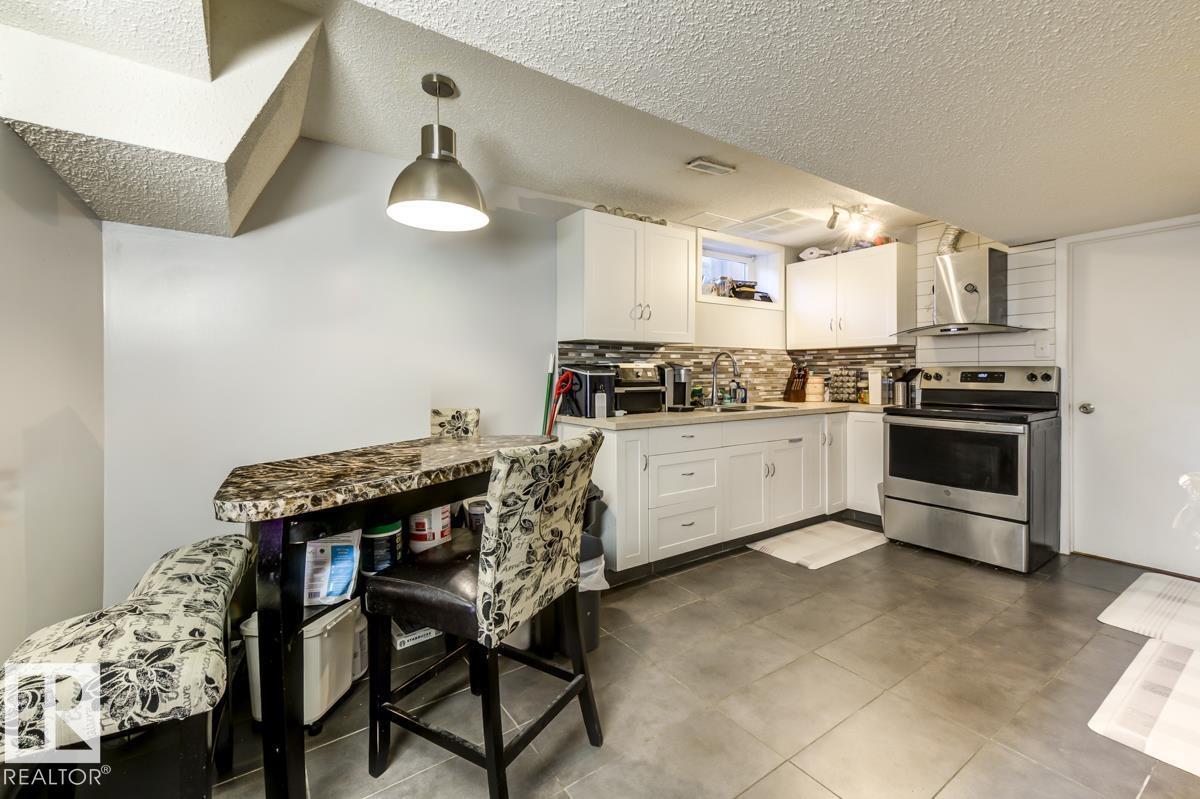 6819 10 Av NW - 51