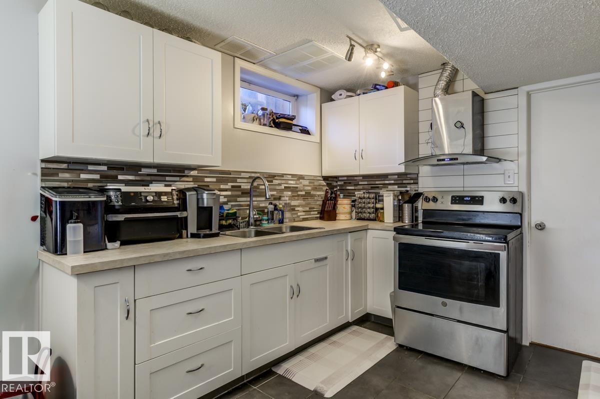 6819 10 Av NW - 52
