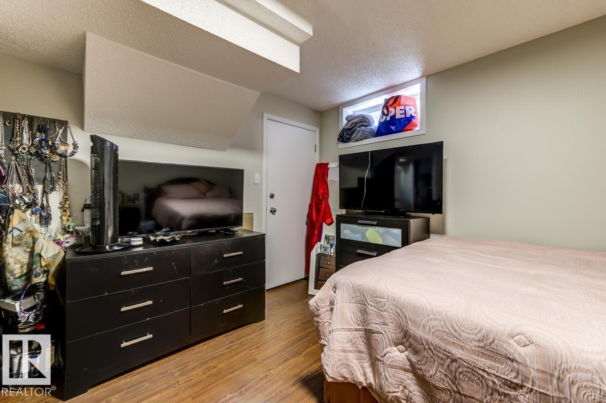 6819 10 Av NW - 62