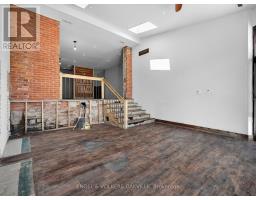 315a Lakeshore Road E, Oakville, ON L6J1J3 Photo 6