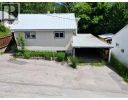 1866 Cole Street, Fruitvale, BC V0G1L0 Photo 16