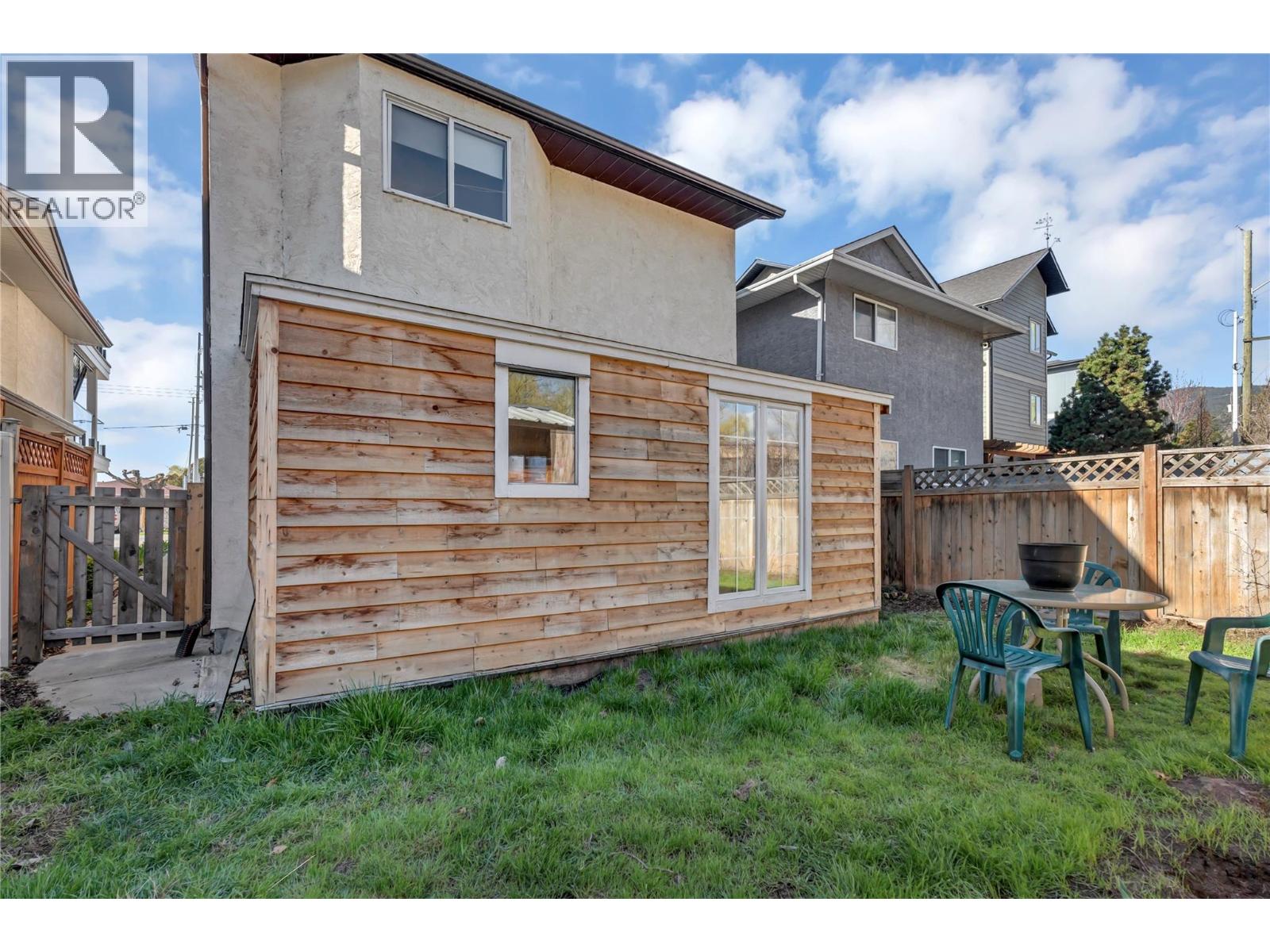 331 Sudbury Avenue - 26