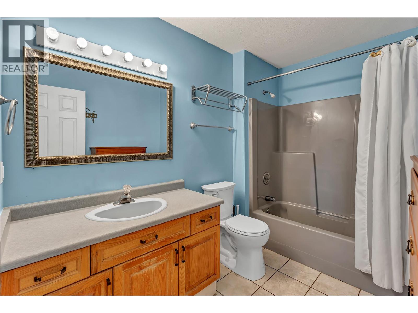 331 Sudbury Avenue - 16