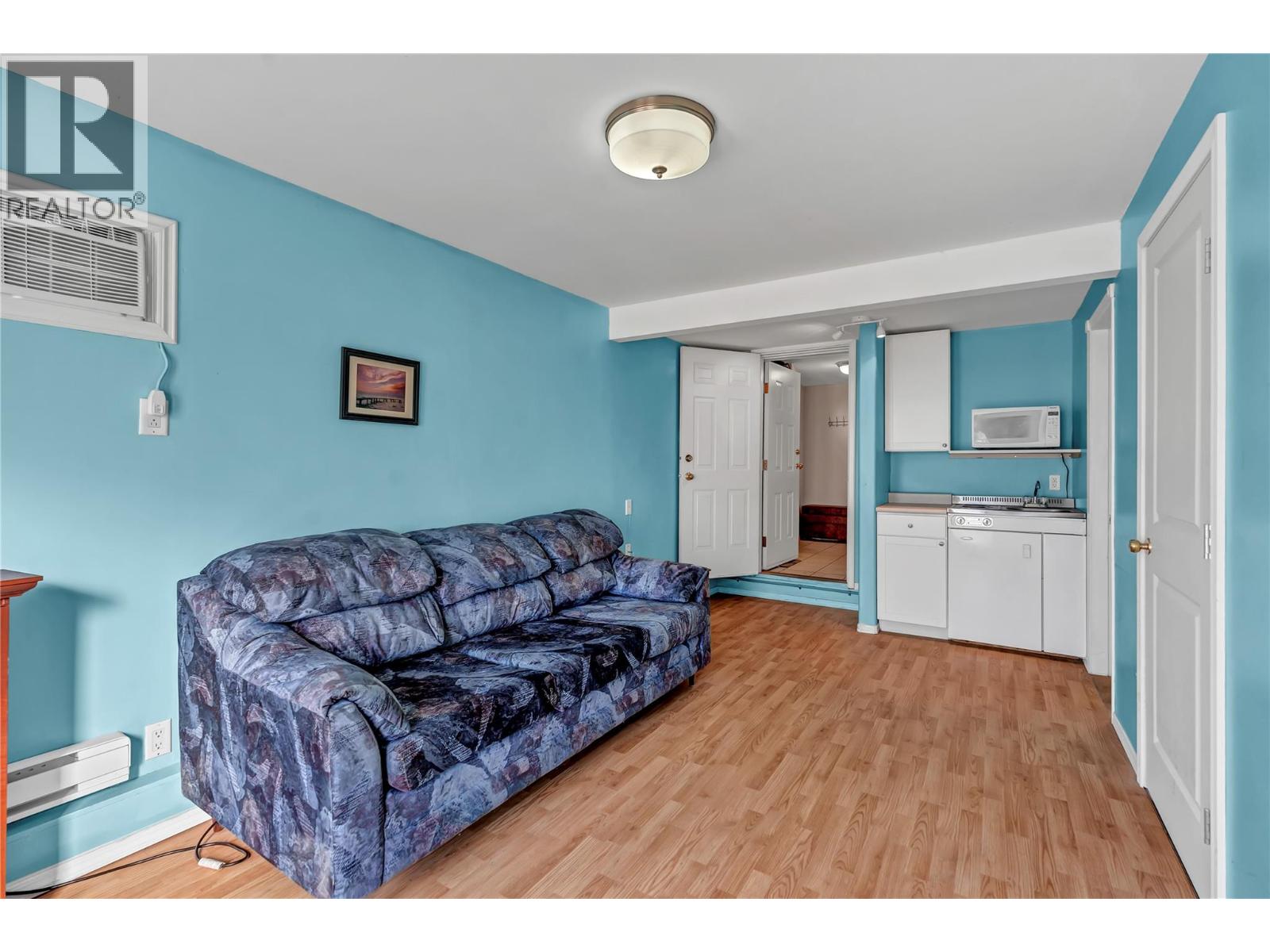 331 Sudbury Avenue - 23