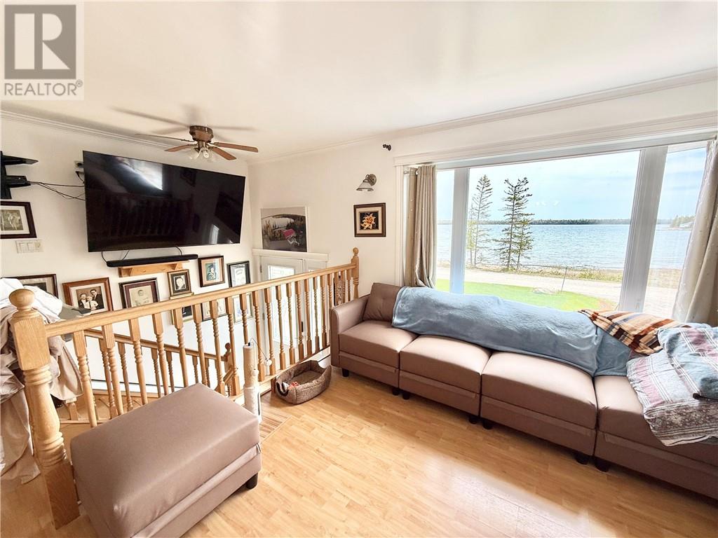 35 Duck's Bay Road - 16