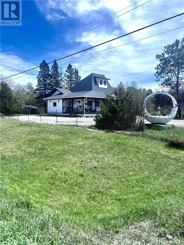 161 Highway 17 W - 1