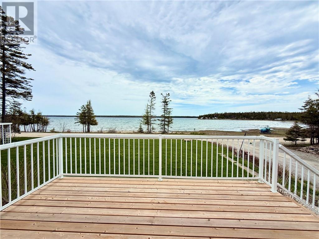 35 Duck's Bay Road - 8