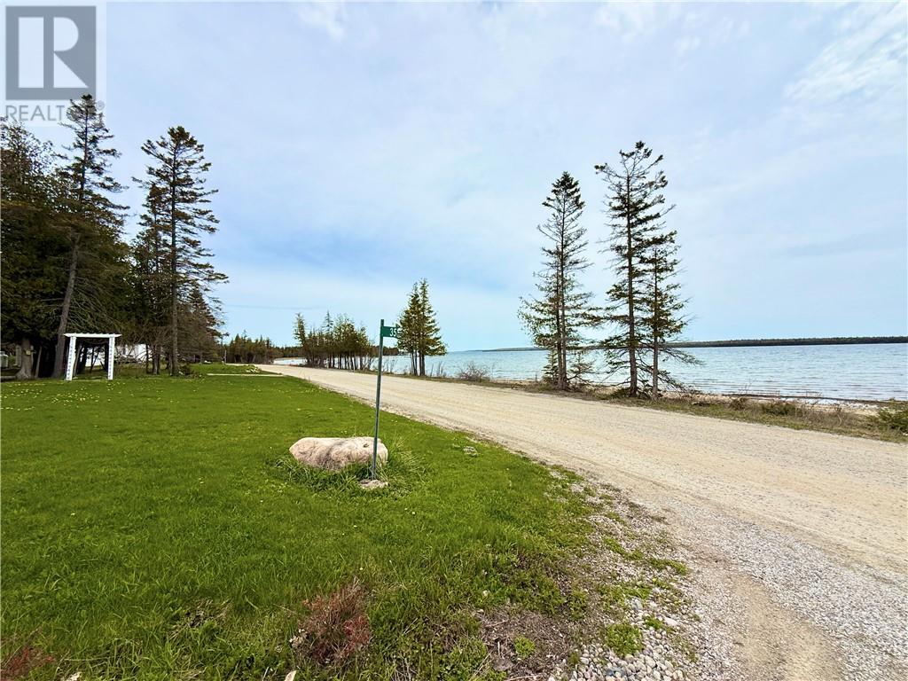 35 Duck's Bay Road - 9
