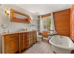 36 Ch. Becker, Gracefield, QC J0X1W0 Photo 19