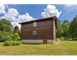 36 Ch. Becker, Gracefield, QC J0X1W0 Photo 34