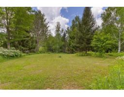 36 Ch. Becker, Gracefield, QC J0X1W0 Photo 37
