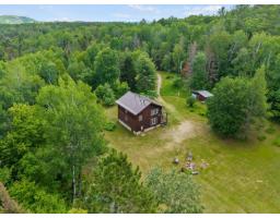 36 Ch. Becker, Gracefield, QC J0X1W0 Photo 52